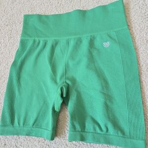 F21 Green Athletic Shorts Womens Size Medium